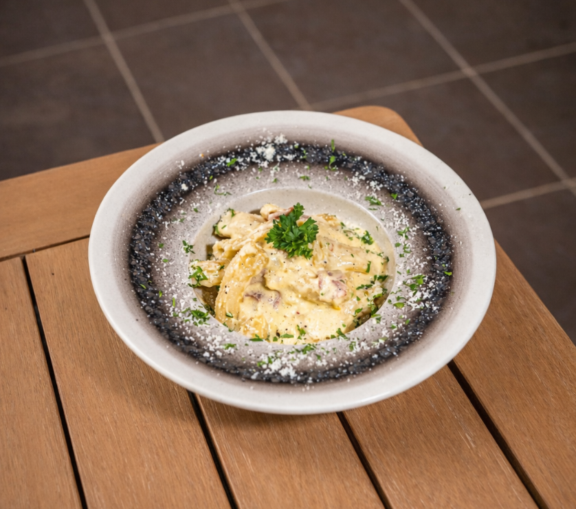 Classic Carbonara Pasta